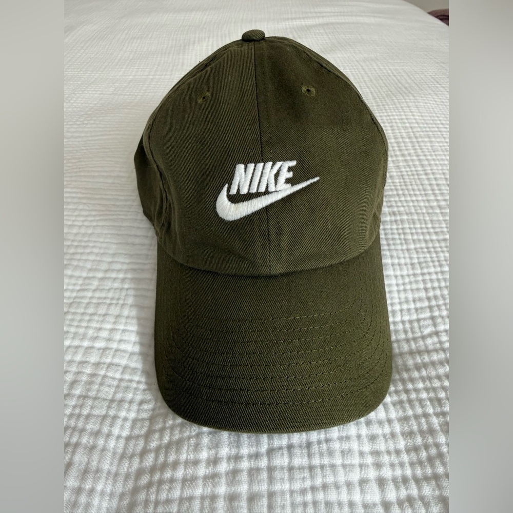 Nike Dark Green Baseball Cap